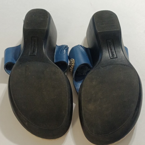 Solesenseability Blue wedge sandal with beaded design - Picture 6 of 8